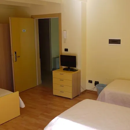 Gasthof Happy Ponte dellʼOlio