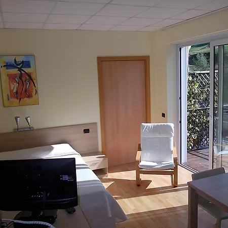 Guest house Happy