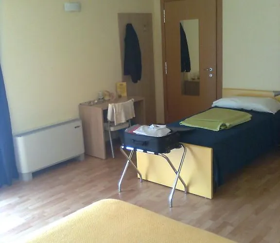 Pensión Happy Ponte dellʼOlio